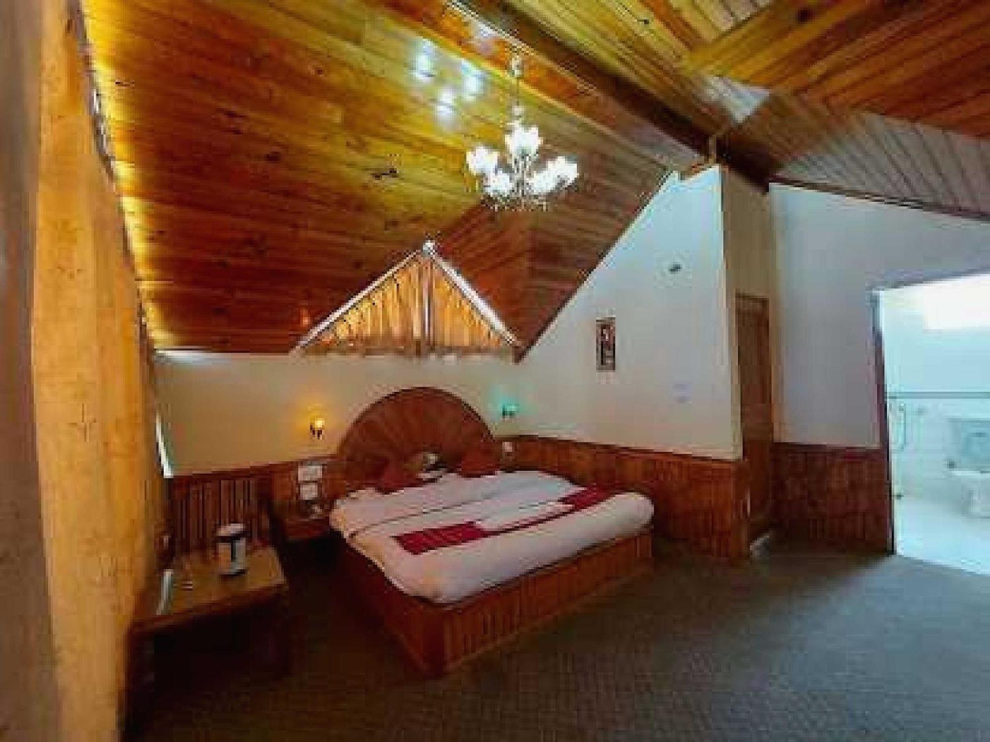 Hotel O Antriksh Cottage Manali  Bagian luar foto